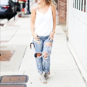 One Teaspoon destroyed boyfriend jeans